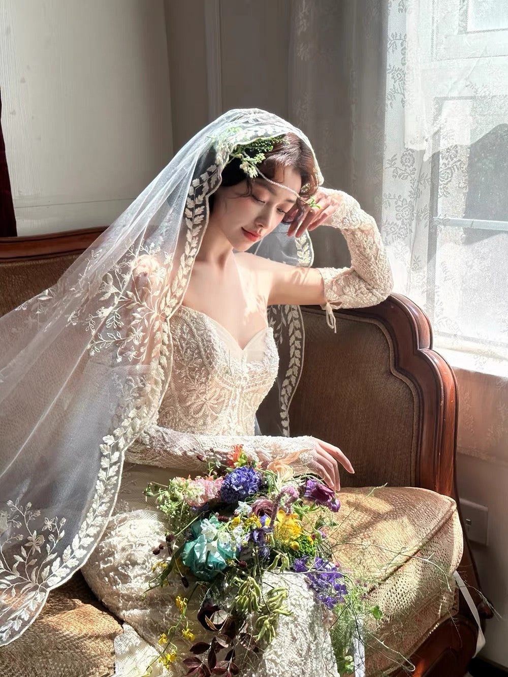 Embroidered Mantilla Bridal Veil