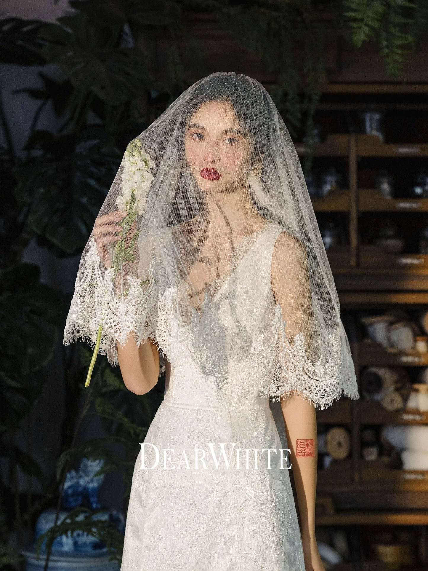 Short Polka Dot Lace Bridal Veil