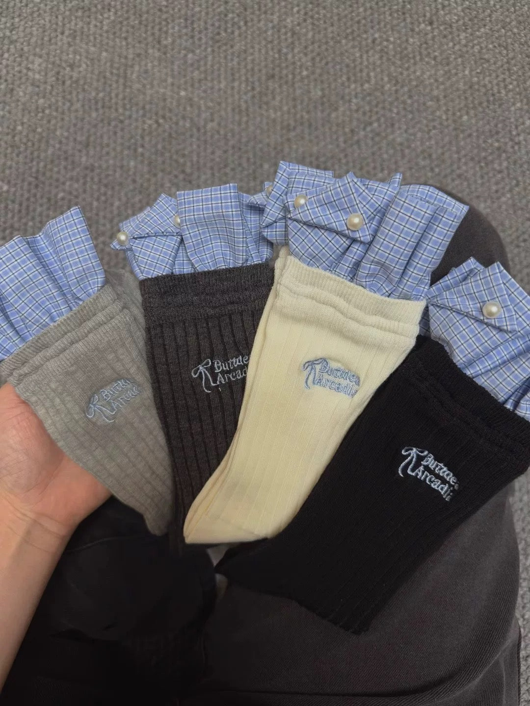 Pearl-Embellished Plaid Ruffle Socks (1 Pair)
