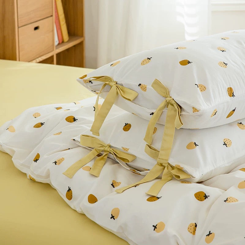 White Floral Bedding Set with Bow Tie Closures