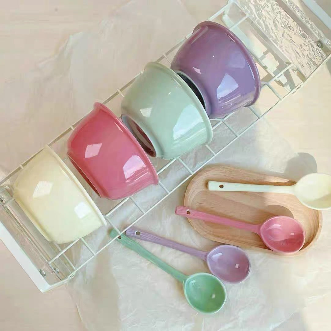 Pastel Ceramic Bowls with Matching Spoons – Colorful Kitchen Set