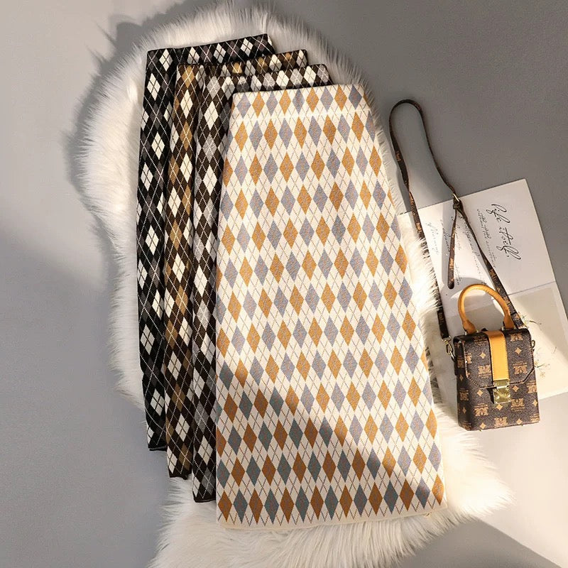 Geometric Patterned Midi A-Line Skirt with Back Slit