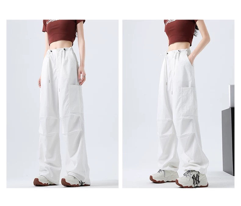Women’s Oversized Cargo Pants – Loose Fit Streetwear Utility Trousers