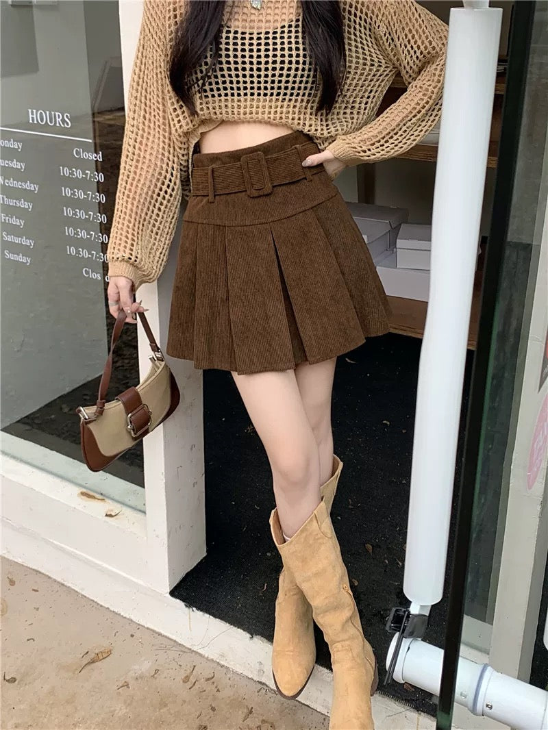 Corduroy Pleated Mini Skirt With Large Belt