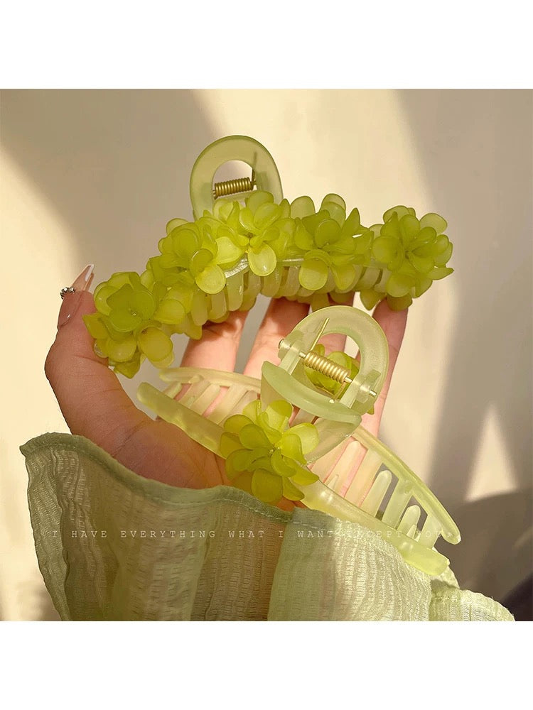 Green Floral Claw Hair Clip