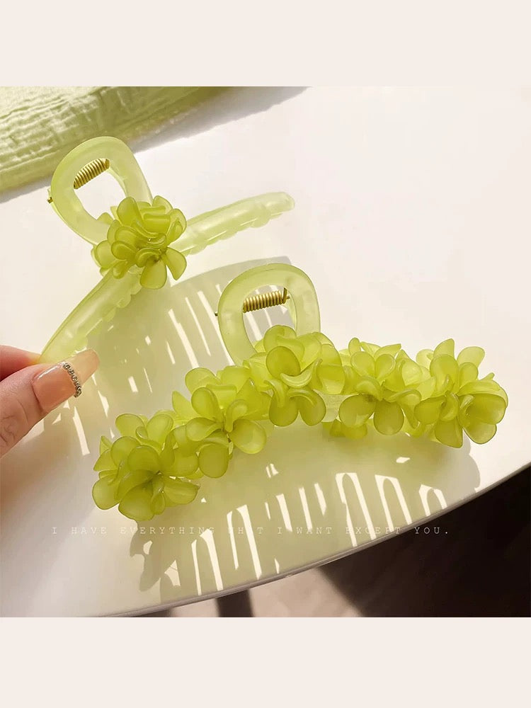 Green Floral Claw Hair Clip
