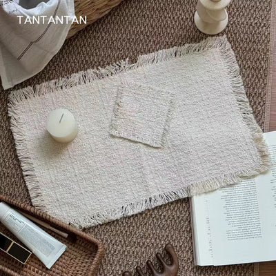 Natural Fringe Linen Placemat Set (set of 4)