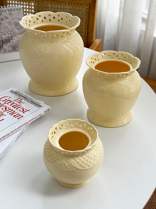 Cream Lace Pierced-Rim Ceramic Vase Set — Classic Cream Floral Vases for Tabletop & Mantel