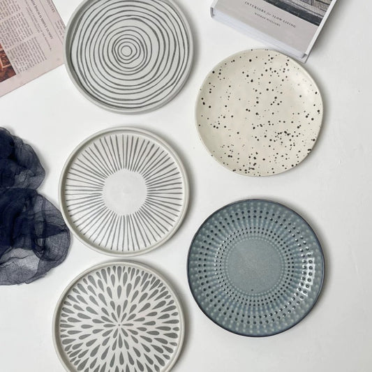 Modern Artisan Patterned Plates – Minimalist Ceramic Dinnerware with Nordic Design (Set of 5)