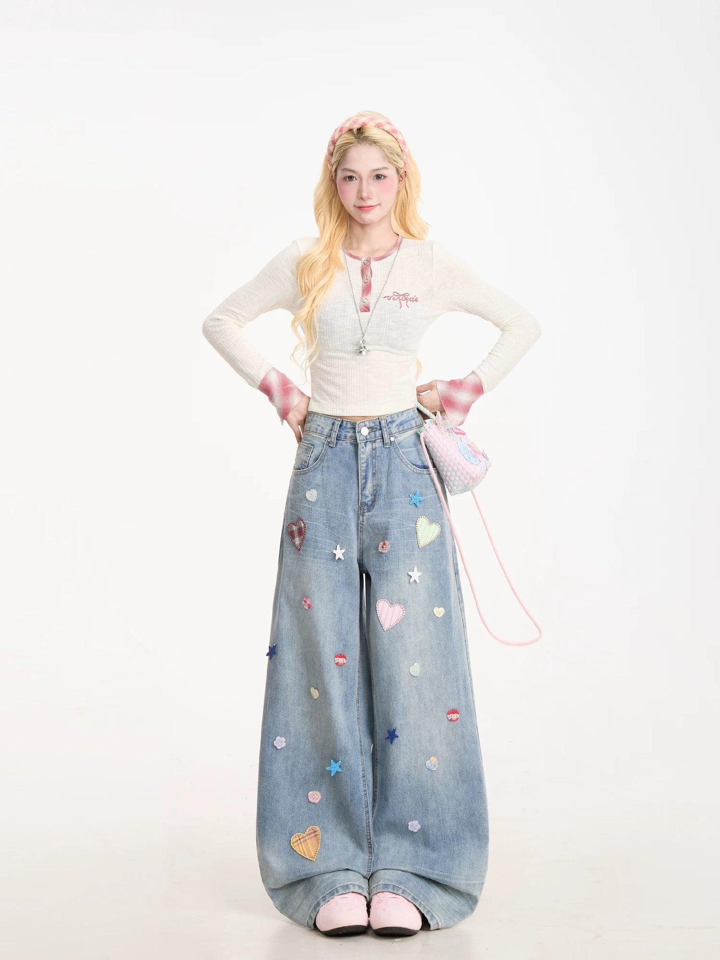 Light Blue Wide-Leg Jeans with Hearts and Stars Embroidery