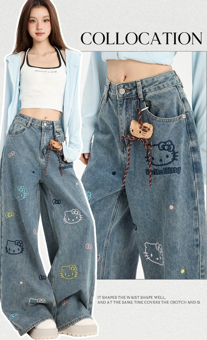 Blue jeans with cat embroidery worn by a model, with text 'COLLOCATION' above.