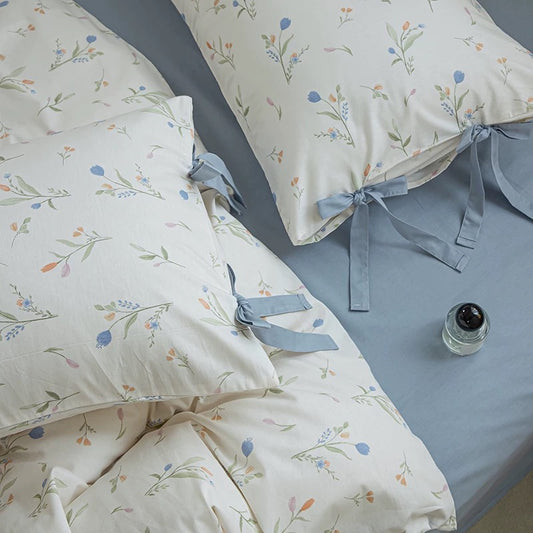 White Floral Bedding Set with Bow Tie Closures