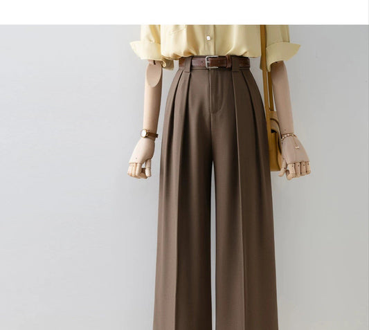 Mannequin wearing a yellow shirt and brown wide-leg pants with text 'Fashion Outfit' and 'Lush Summer Flower'.